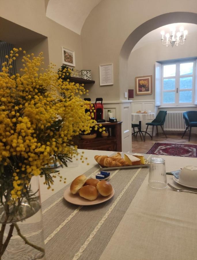 Bed&Breakfast Villa Camilla Ivrea Zewnętrze zdjęcie